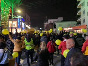 "Yol Yoksa Seyrüsefer yok" eylemi Lefkoşa'yı salladı