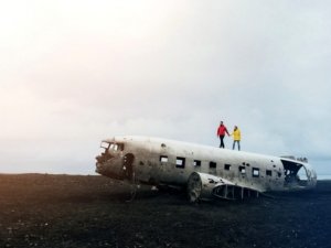 Uçak kazasından sağ kurtulmanızı sağlayacak 9 bilgi!