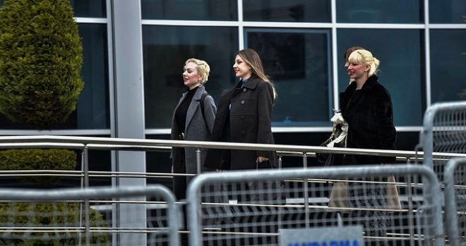 2 ay önce tahliye olan Kedicikler, Adnan Oktar için Silivri'de! galerisi resim 9