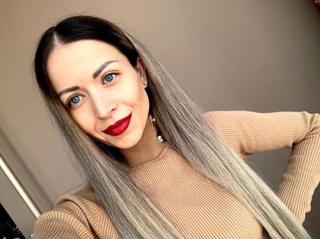 2 Rus kadın, koronavirüs karantinasından kaçtı! galerisi resim 3