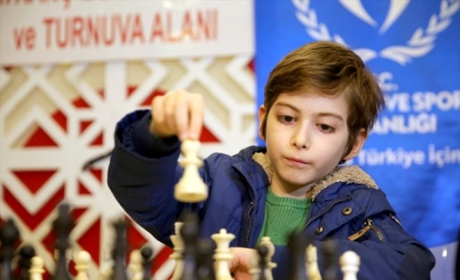 Türkiye'nin konuştuğu Atakan Kayalar kristal çocuk mu? Kristal çocu galerisi resim 8