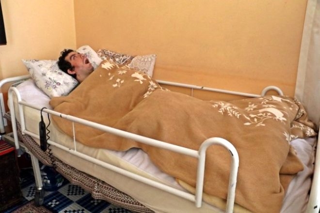 6 yıldır gözlerini kapatamıyor! galerisi resim 8