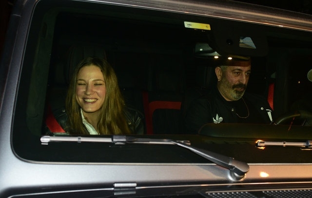 Cem Yılmaz'dan Serenay 'a şarkı:"Küçücüğüm, her şeyim&quo galerisi resim 6