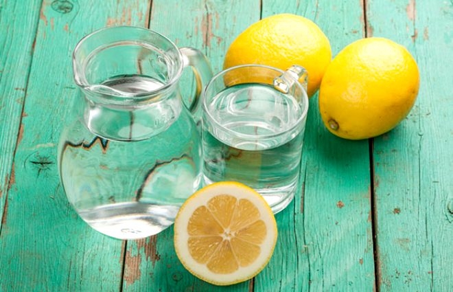 Bağışıklık sistemini demir gibi yapan Limonlu suyun vücuda olan etkisi galerisi resim 1