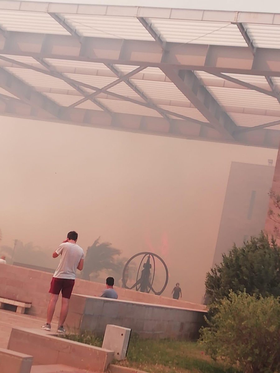 Yangından fotoğraflar galerisi resim 12