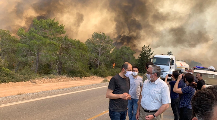 Yangından fotoğraflar galerisi resim 9