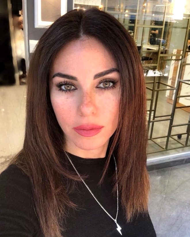 Defne Samyeli yine adından söz ettirdi galerisi resim 5