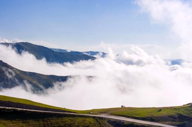 Bulutların üzerindeki yayla seyri doyumsuz manzarasıyla büyülüyor galerisi resim 5
