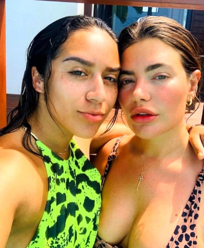 TV yıldızı Megan Barton Hanson ' merak ediyorum' diyerek çıpla galerisi resim 4