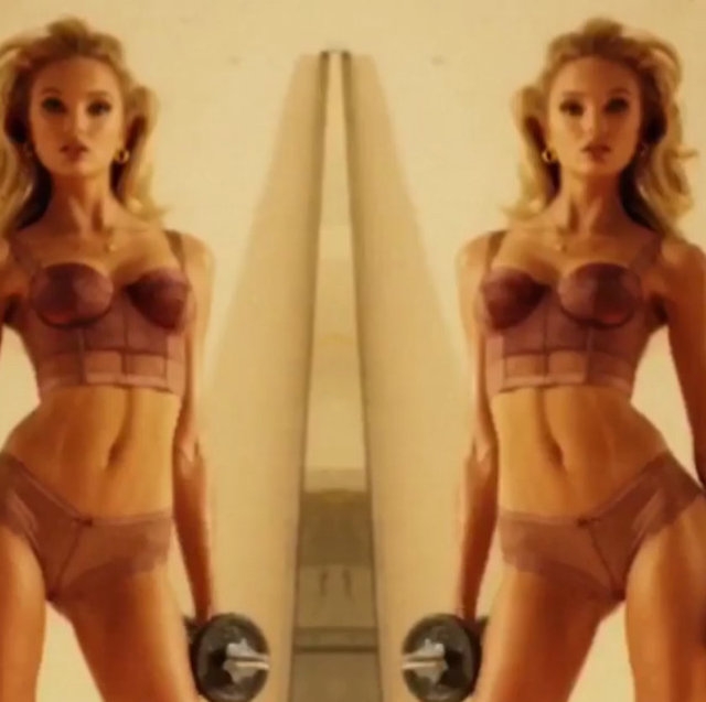 Hollandalı manken Romee Strijd sıkı çalışıyor galerisi resim 6