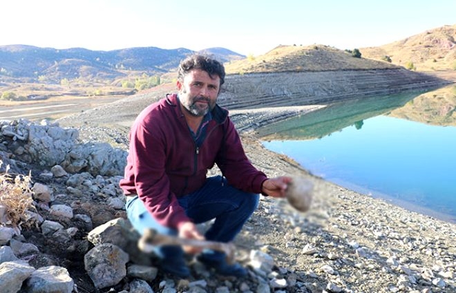 Sular çekilince gün yüzüne çıktı! Köylüler gördükleri manzara karşısında galerisi resim 5