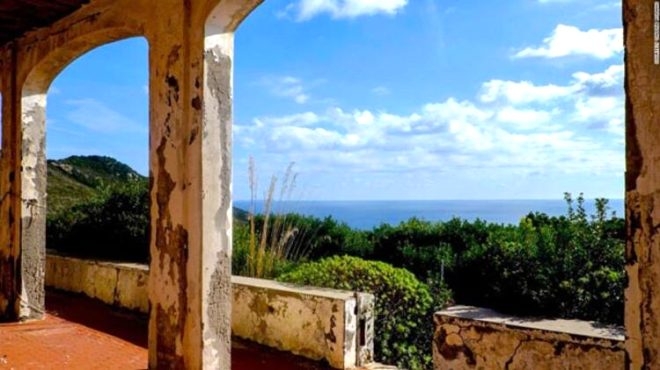 İtalya'nın yasaklı cinsel ilişki adası, karanlık tarihi ile ürkütüy galerisi resim 9