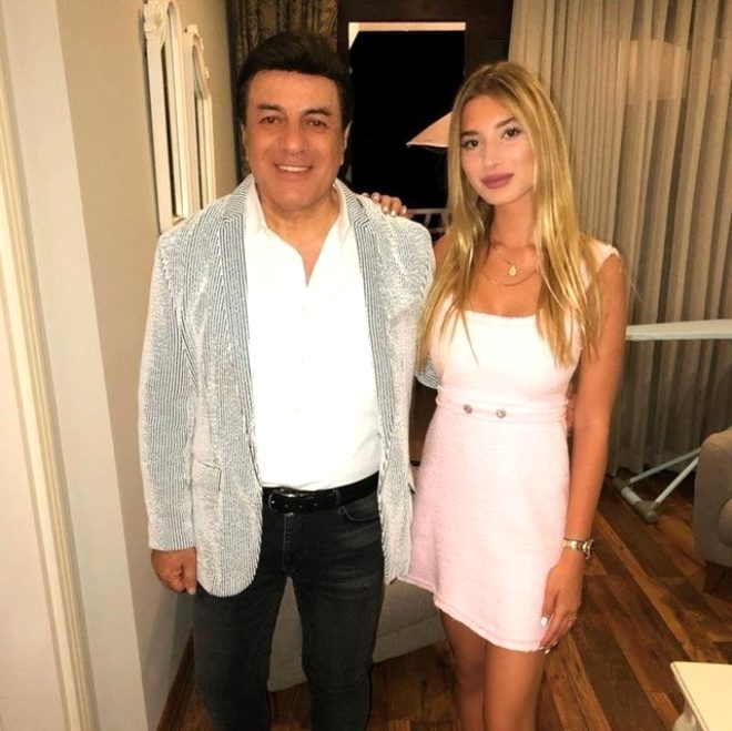 Babası Instagram'ını kapattırmıştı! Coşkun Sabah'ın kızı bomba galerisi resim 1