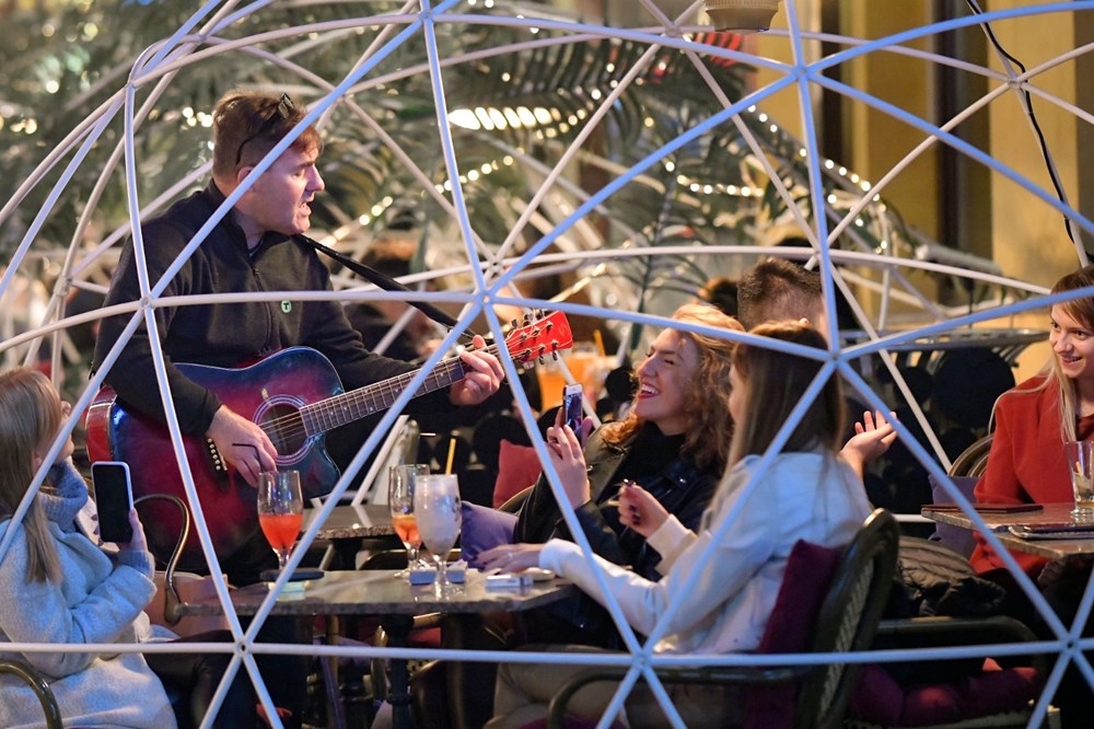 Corona virüsten ölenlerin sayısı dünya genelinde 1 milyon 200 bini geçti galerisi resim 3