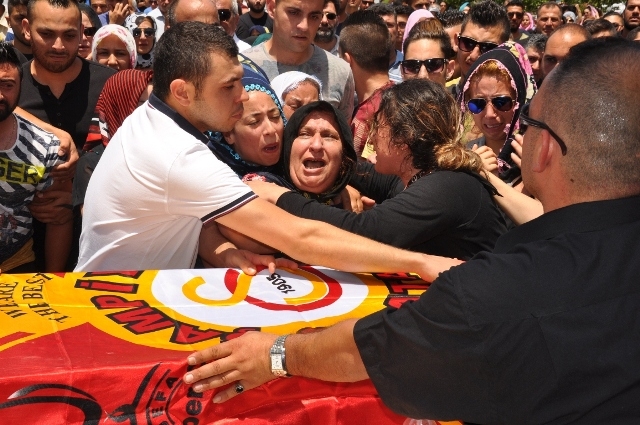 Feryatlar yürekleri dağladı... galerisi resim 2