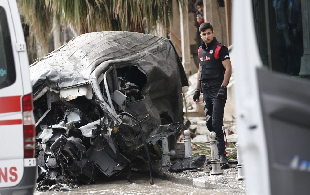 Foto Galeri: İstanbul'da Bombalı Saldırı galerisi resim 15