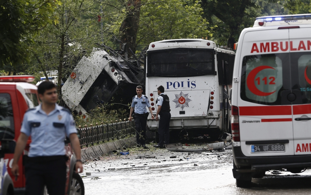 Foto Galeri: İstanbul'da Bombalı Saldırı galerisi resim 20