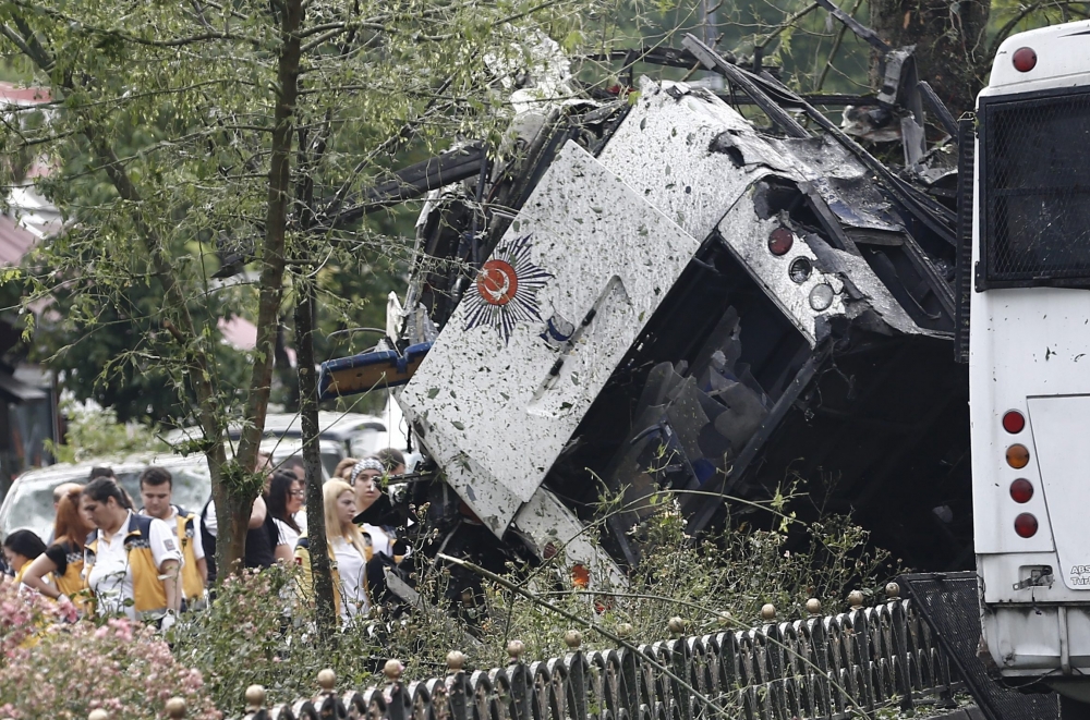 Foto Galeri: İstanbul'da Bombalı Saldırı galerisi resim 6