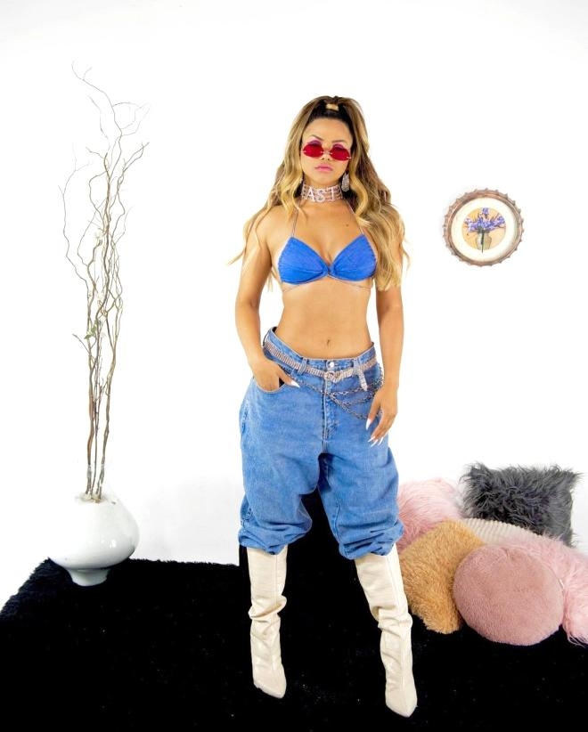 Neymar'ın 8 aydır beraber olduğu güzel şarkıcıyla açık ilişkisi, tü galerisi resim 5