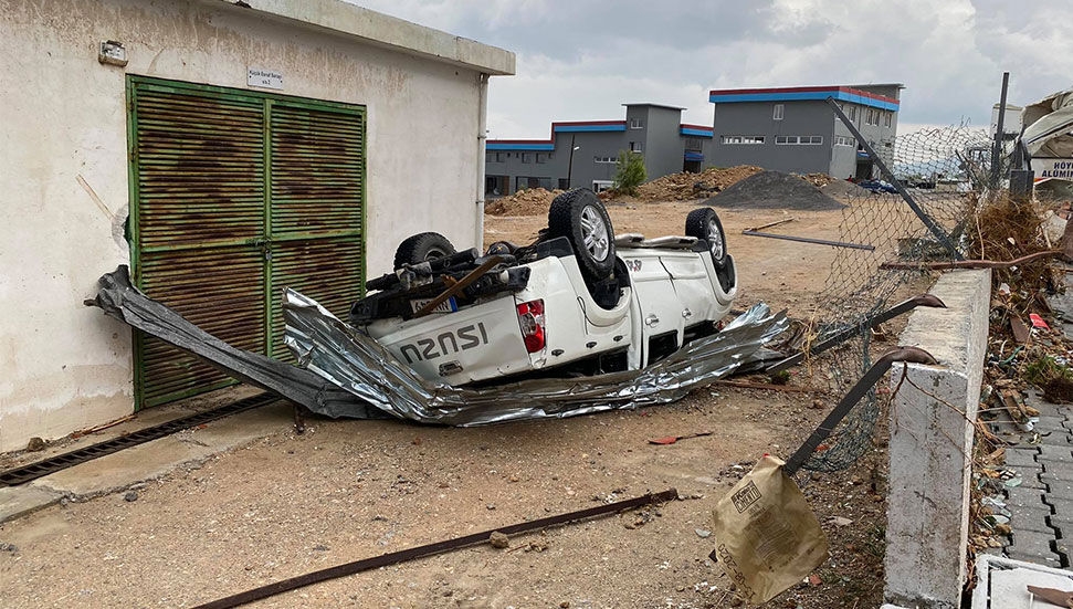 Fotoğraflarla Girne bölgesinde yaşanan felaket... galerisi resim 3