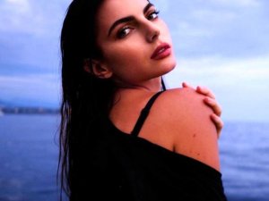 Pistlerdeki rekabet aşk hayatlarına da sıçradı! Türk güzel Formula 1