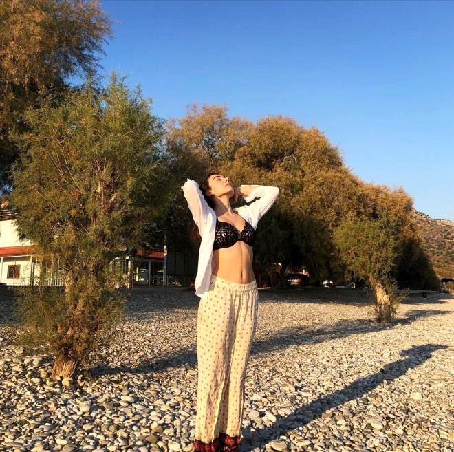 Biz donarken o açıldıkça açıldı! Alemin Kralı Oben, iç çamaşırıyla dışar galerisi resim 6