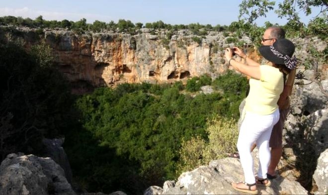 Ne zaman oluştuğu bilinmiyor! Burası Akdeniz'in aşağı dünyaya açıla galerisi resim 4