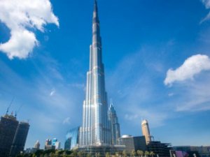 Boyutları bulutları aşıyor! Dünyanın en yüksek binaları görünüşleriyle h