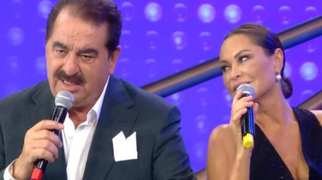 55'lik Hülya Avşar üstsüz paylaşımıyla genç kızlara taş çıkardı galerisi resim 4