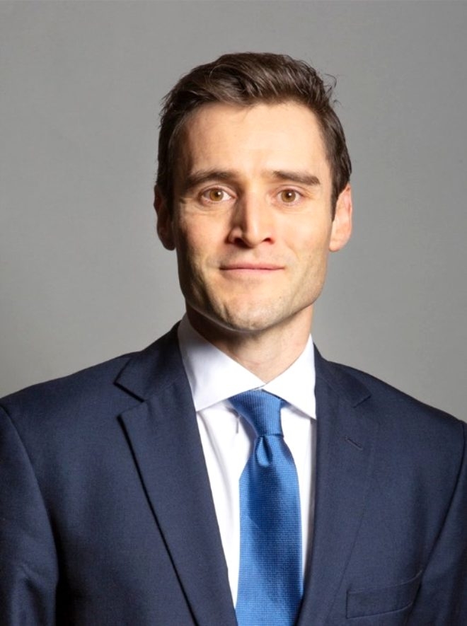 Sosyal medyanın sahte yüzünü ifşa etti! TV yıldızının filtresiz fotoğraf galerisi resim 2