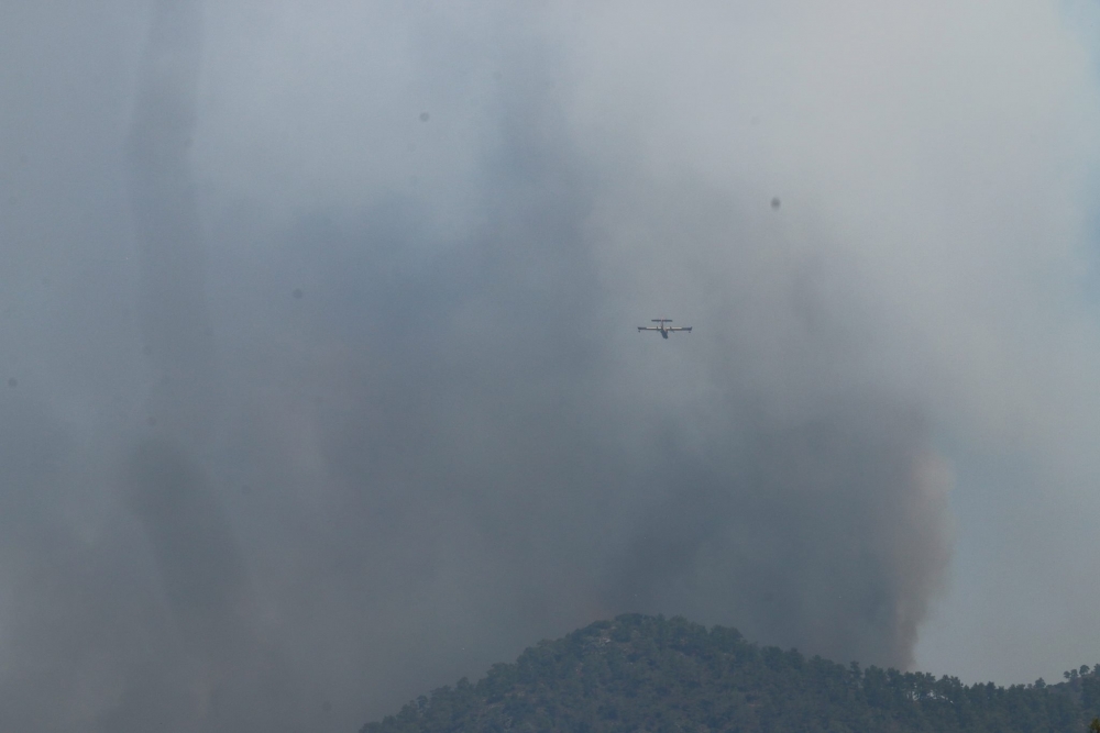 Yangın 2 can aldı. İşte Trodos'taki büyük yangından fotoğraflar galerisi resim 12