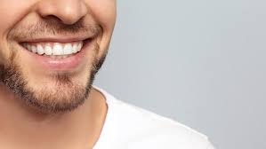 Kadınlar Erkeklerin En Çok Neresine Bakar? galerisi resim 3