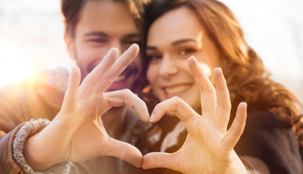 Kadınlar Erkeklerin En Çok Neresine Bakar? galerisi resim 4