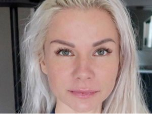 10 çocuk annesi olduğuna kimse inanmıyor! Fiziğini gören gıpta ediyor