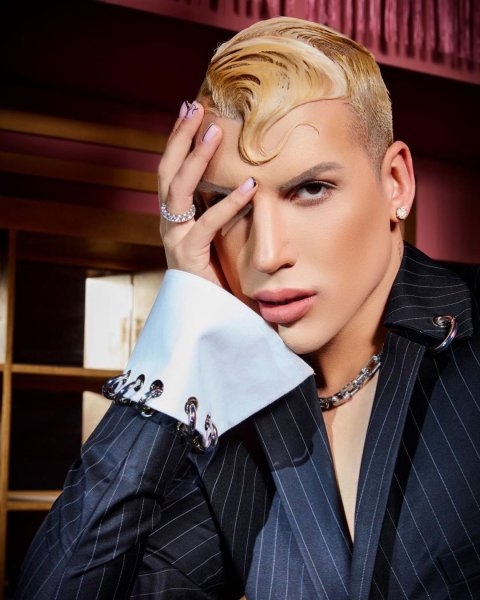 Ünlülerin önceki meslekleri galerisi resim 20