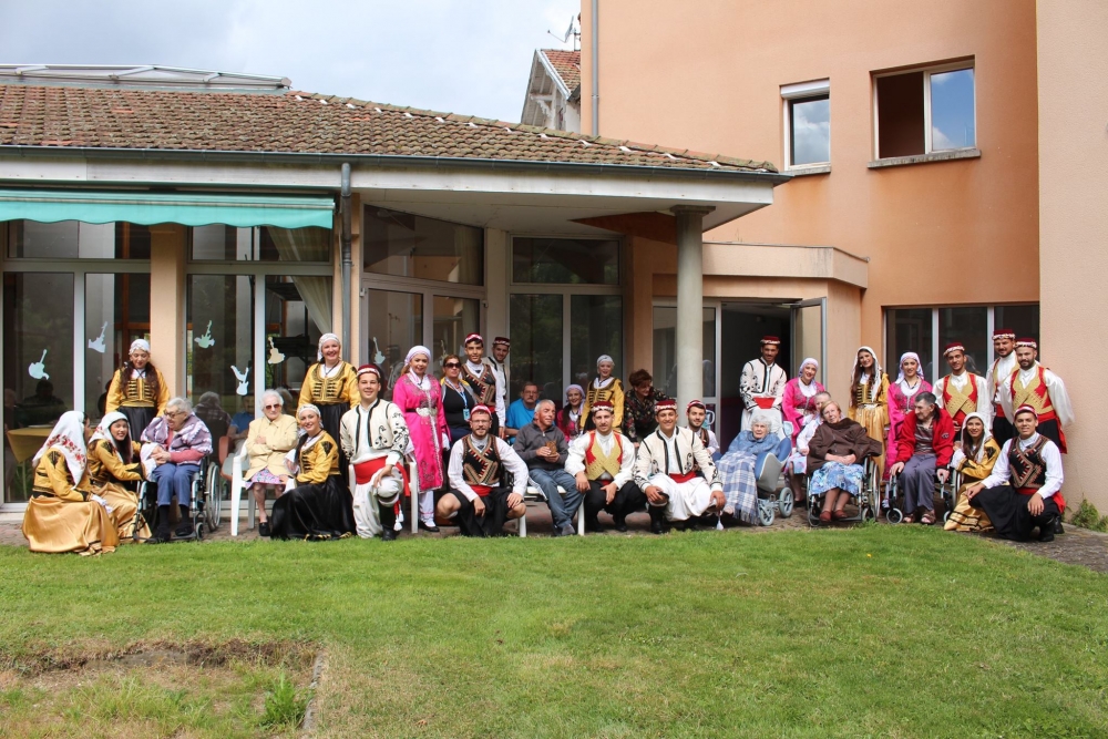 Pergamalı folklor ekibinden Fransa çıkarması! galerisi resim 34