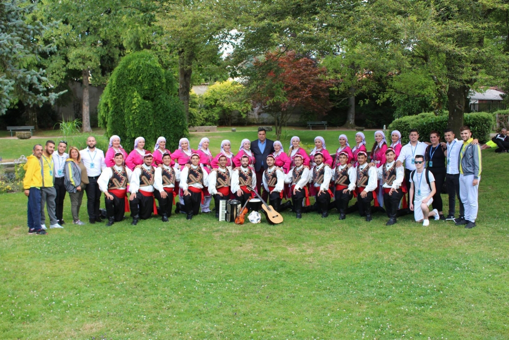 Pergamalı folklor ekibinden Fransa çıkarması! galerisi resim 37