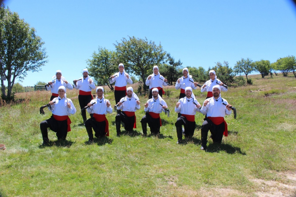 Pergamalı folklor ekibinden Fransa çıkarması! galerisi resim 38