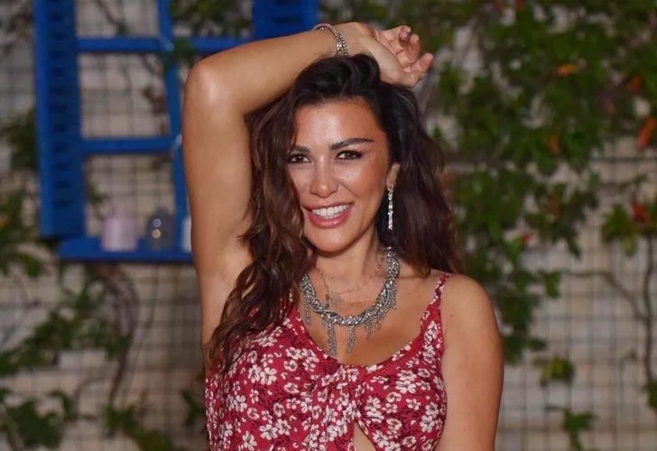 Güzelliğini Annesinden Almış... galerisi resim 1