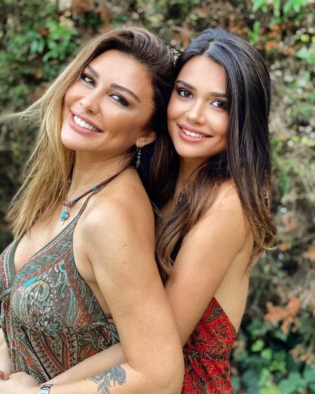 Güzelliğini Annesinden Almış... galerisi resim 2