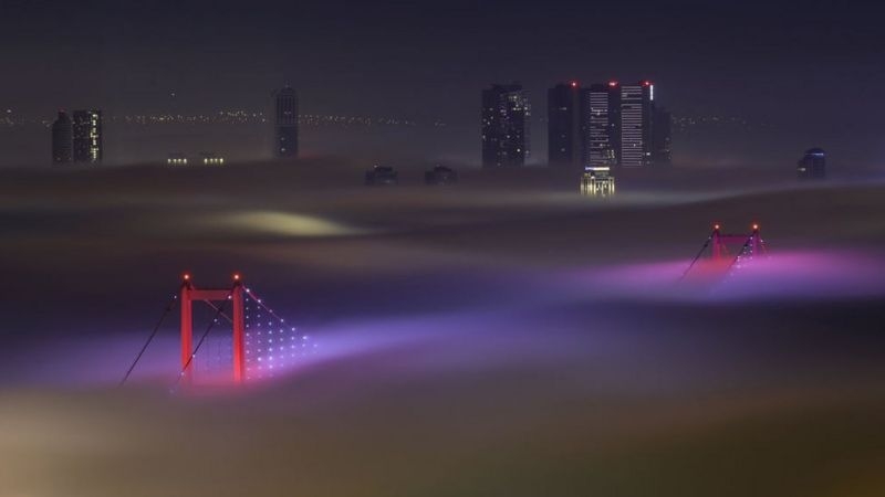 İstanbul'daki Etkiki Sis: Muhteşem Fotoğraflar Ortaya Çıktı! galerisi resim 1