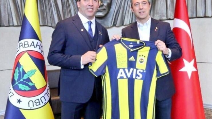 İşte ünlülerin tuttuğu takımlar! galerisi resim 11