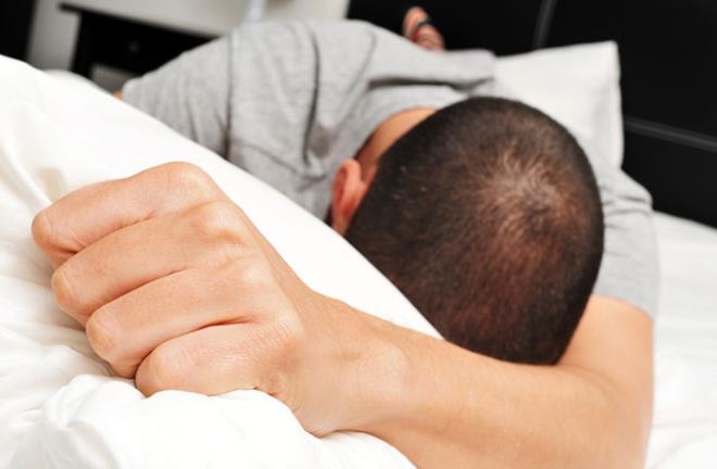 Kendisini Aldatan Eşinden İntikam Almak İçin Kaynanası İle İlişkiye Gird galerisi resim 4