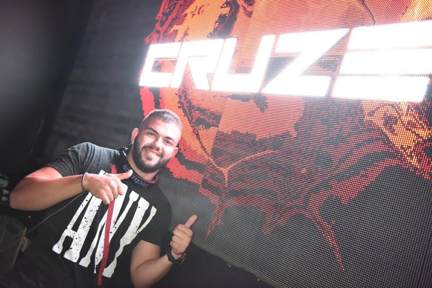 Cage’de eğlence bitmiyor! galerisi resim 52