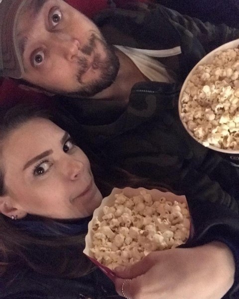 Ayrılıklarıyla Gündeme Damga Vuran Ünlü Çiftler galerisi resim 2