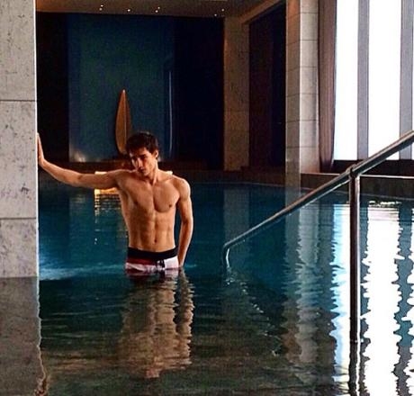 Bu çocuğun şimdiki halini tanıyamayacaksınız! galerisi resim 10