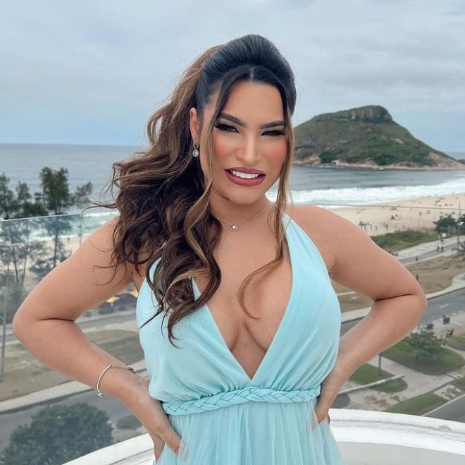 En İyi Kalça Yarışmasına Katılan Fenomen Cinsellik Orucuna Girdi galerisi resim 9