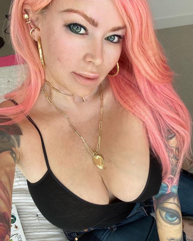 Bir Dönemin Fırtınalar Estiren Yetişkin Film Yıldızıydı! Son Halini Göre galerisi resim 7