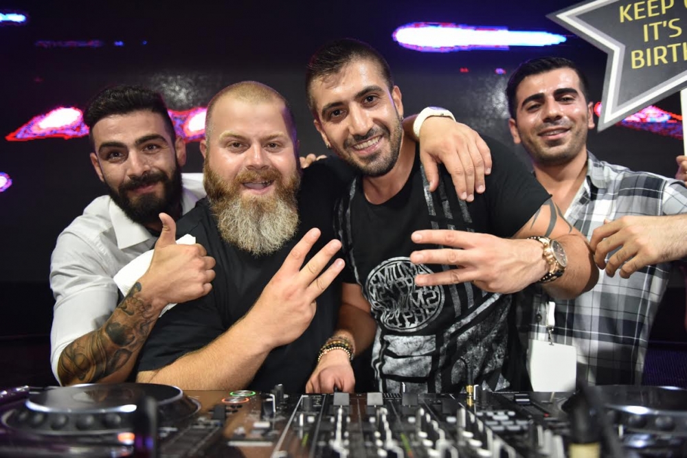 Cage’de sıradışı parti! galerisi resim 24