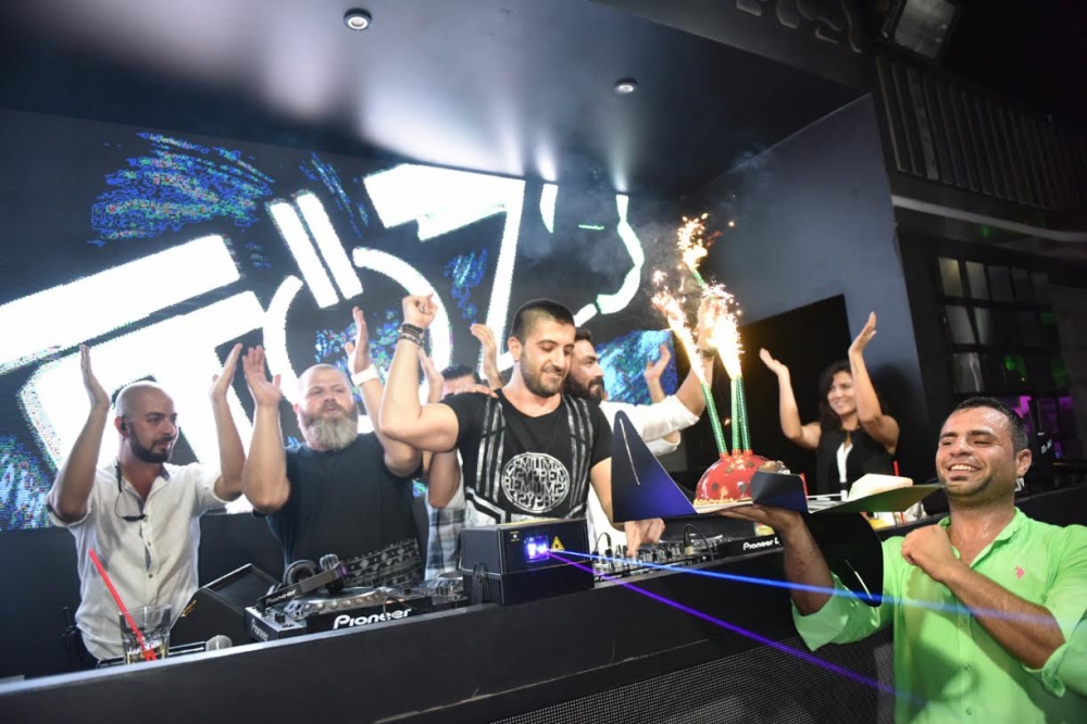 Cage’de sıradışı parti! galerisi resim 27